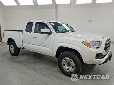 Czwarte zdjęcie samochodu z boku: 2023 TOYOTA TACOMA SR VIN:3TYRX5GN2PT084531 - miniatura