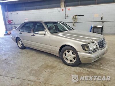 Czwarte zdjęcie samochodu z boku: 1997 MERCEDES-BENZ S 420 VIN:WDBGA43G4VA352073 - miniatura