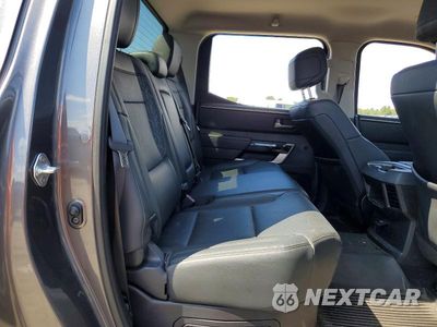 Zdjęcie 10 z 12 samochodu: 2023 TOYOTA TUNDRA CREWMAX LIMITED VIN:5TFJC5AB2PX002293 - miniatura