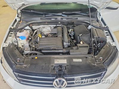 Zdjęcie 11 z 12 samochodu: 2017 VOLKSWAGEN JETTA SE VIN:3VWDB7AJ1HM360573 - miniatura
