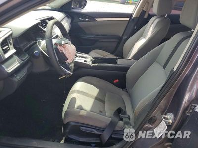 Zdjęcie 7 z 12 samochodu: 2018 HONDA CIVIC LX VIN:19XFC2F57JE030282 - miniatura