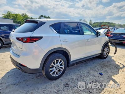Trzecie zdjęcie samochodu z tyłu: 2023 MAZDA CX-5 PREFERRED VIN:JM3KFBCM5P0137468 - miniatura