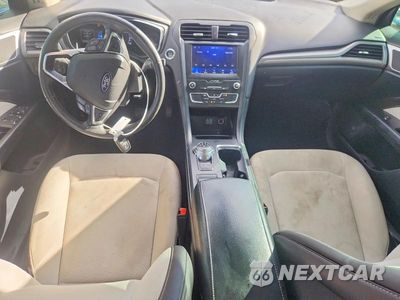 Zdjęcie 8 z 12 samochodu: 2020 FORD FUSION SE VIN:3FA6P0HD2LR218304 - miniatura
