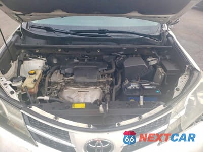 Zdjęcie 11 z 12 samochodu: 2013 TOYOTA RAV4 XLE VIN:JTMRFREV2DD010834 - miniatura