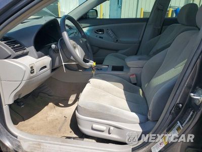 Zdjęcie 7 z 12 samochodu: 2009 TOYOTA CAMRY LE VIN:4T1BE46K29U367316 - miniatura