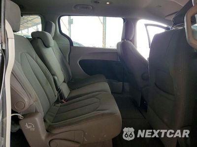 Zdjęcie 11 z 13 samochodu: 2017 CHRYSLER PACIFICA LX VIN:2C4RC1CG6HR550964 - miniatura