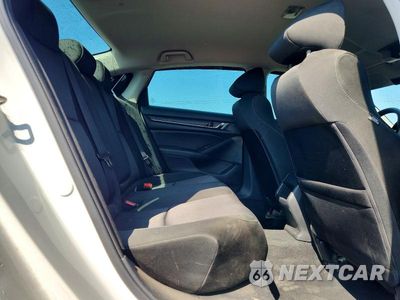 Zdjęcie 10 z 13 samochodu: 2019 HONDA ACCORD LX VIN:1HGCV1F19KA089151 - miniatura
