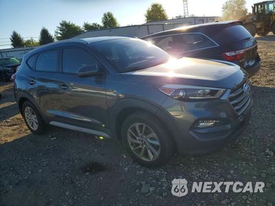 Czwarte zdjęcie samochodu z boku: 2017 HYUNDAI TUCSON SE VIN:KM8J3CA4XHU436580 - miniatura