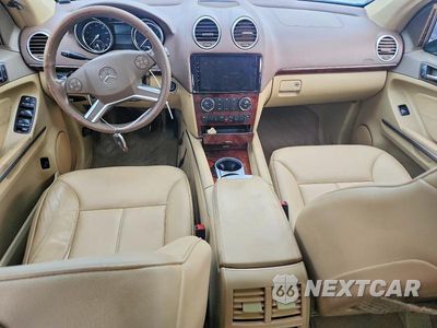 Zdjęcie 8 z 14 samochodu: 2011 MERCEDES-BENZ GL 450 4MATIC VIN:4JGBF7BE3BA709703 - miniatura