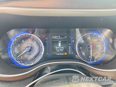 Zdjęcie 9 z 14 samochodu: 2021 CHRYSLER VOYAGER LXI VIN:2C4RC1DG1MR505374 - miniatura