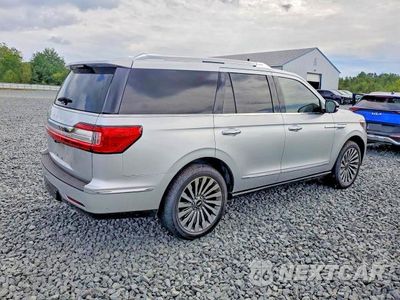 Trzecie zdjęcie samochodu z tyłu: 2018 LINCOLN NAVIGATOR RESERVE VIN:5LMJJ2LT7JEL09626 - miniatura