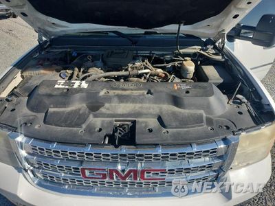 Zdjęcie 11 z 12 samochodu: 2013 GMC SIERRA K3500 SLE VIN:1GT423C86DF111363 - miniatura