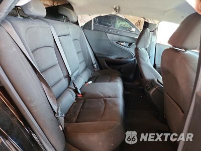 Zdjęcie 10 z 12 samochodu: 2020 CHEVROLET MALIBU LT VIN:1G1ZD5ST6LF090104 - miniatura