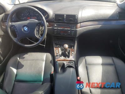 Zdjęcie 8 z 12 samochodu: 2005 BMW 325 I VIN:WBAEV33465KN98854 - miniatura