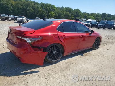 Trzecie zdjęcie samochodu z tyłu: 2021 TOYOTA CAMRY XSE VIN:4T1K61AK2MU451681 - miniatura