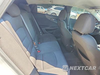 Zdjęcie 10 z 12 samochodu: 2021 CHEVROLET MALIBU LS VIN:1G1ZC5ST3MF032357 - miniatura