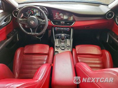 Zdjęcie 8 z 12 samochodu: 2018 ALFA ROMEO GIULIA TI VIN:ZARFAECN0J7580201 - miniatura