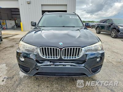 Piąte zdjęcie samochodu w środku: 2017 BMW X3 SDRIVE28I VIN:5UXWZ7C30H0V93707 - miniatura