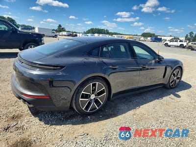 Trzecie zdjęcie samochodu z tyłu: 2025 PORSCHE PANAMERA BASE VIN:WP0AA2YA6SL001357 - miniatura