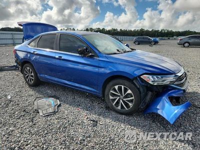 Czwarte zdjęcie samochodu z boku: 2023 VOLKSWAGEN JETTA S VIN:3VW5M7BU4PM028388 - miniatura