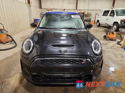 Piąte zdjęcie samochodu w środku: 2024 MINI COOPER S VIN:WMW53DH06R2V37902 - miniatura