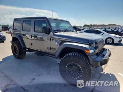 Czwarte zdjęcie samochodu z boku: 2022 JEEP WRANGLER UNLIMITED SPORT VIN:1C4HJXDG4NW133137 - miniatura