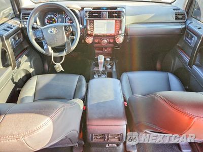 Zdjęcie 8 z 13 samochodu: 2022 TOYOTA 4RUNNER TRD OFF-ROAD PREMIUM VIN:JTERU5JR5N6043576 - miniatura