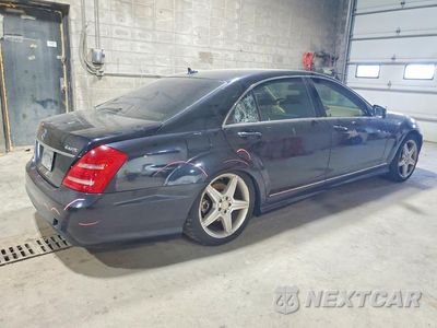 Trzecie zdjęcie samochodu z tyłu: 2010 MERCEDES-BENZ S 550 4MATIC VIN:WDDNG8GB9AA302234 - miniatura