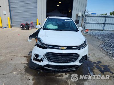 Piąte zdjęcie samochodu w środku: 2018 CHEVROLET TRAX LS VIN:KL7CJKSB7JB720869 - miniatura