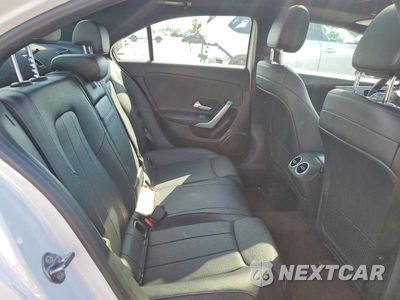 Zdjęcie 10 z 13 samochodu: 2019 MERCEDES-BENZ A 220 VIN:WDD3G4EB1KW027658 - miniatura