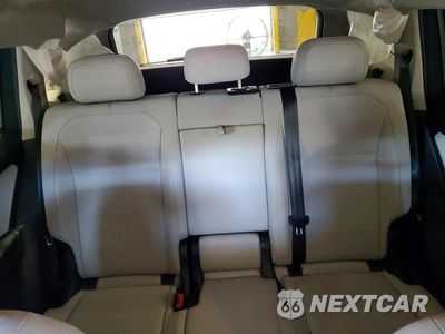 Zdjęcie 10 z 13 samochodu: 2019 VOLKSWAGEN TIGUAN SE VIN:3VV2B7AXXKM093098 - miniatura
