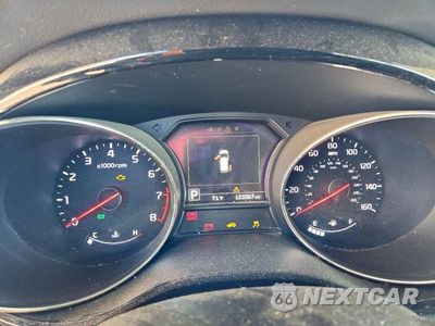 Zdjęcie 9 z 13 samochodu: 2016 KIA SEDONA EX VIN:KNDMC5C17G6100713 - miniatura