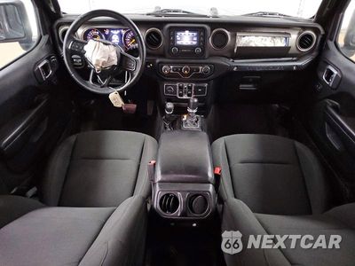 Zdjęcie 8 z 12 samochodu: 2018 JEEP WRANGLER UNLIMITED SPORT VIN:1C4HJXDGXJW115560 - miniatura