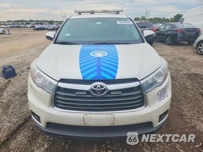 Piąte zdjęcie samochodu w środku: 2016 TOYOTA HIGHLANDER LE VIN:5TDBKRFH6GS280079 - miniatura