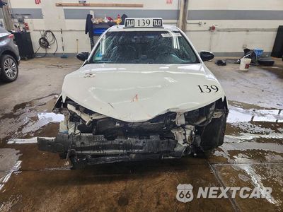 Piąte zdjęcie samochodu w środku: 2014 TOYOTA CAMRY HYBRID XLE VIN:4T1BD1FK6EU102314 - miniatura