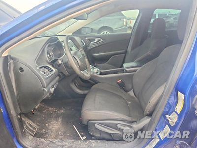 Zdjęcie 7 z 12 samochodu: 2015 CHRYSLER 200 LIMITED VIN:1C3CCCAB0FN699443 - miniatura