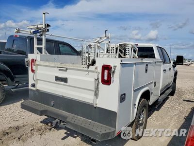Trzecie zdjęcie samochodu z tyłu: 2021 CHEVROLET SILVERADO C2500 HEAVY DUTY VIN:1GB2WLE77MF268775 - miniatura