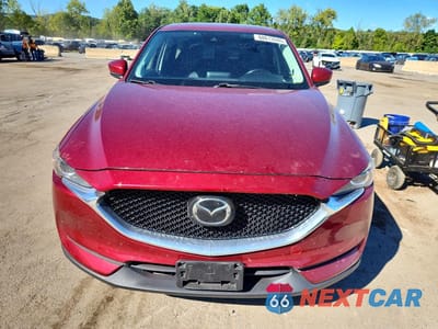 Piąte zdjęcie samochodu w środku: 2020 MAZDA CX-5 TOURING VIN:JM3KFBCM6L0747826 - miniatura