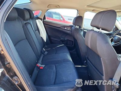 Zdjęcie 10 z 12 samochodu: 2019 HONDA CIVIC EX VIN:19XFC1F30KE010661 - miniatura