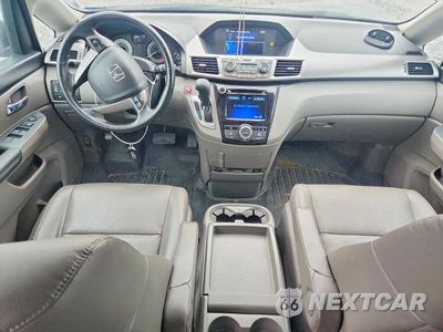 Zdjęcie 8 z 13 samochodu: 2015 HONDA ODYSSEY EXL VIN:5FNRL5H63FB125346 - miniatura