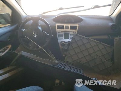 Zdjęcie 8 z 11 samochodu: 2008 TOYOTA YARIS BASE VIN:JTDBT923584037609 - miniatura