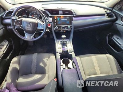 Zdjęcie 8 z 12 samochodu: 2018 HONDA CIVIC EX VIN:19XFC1E36JE003648 - miniatura