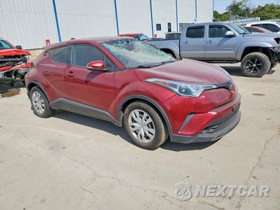 Czwarte zdjęcie samochodu z boku: 2019 TOYOTA C-HR LE VIN:NMTKHMBX3KR096997 - miniatura