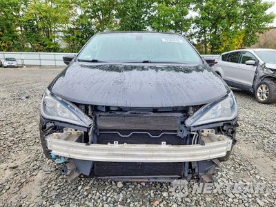 Piąte zdjęcie samochodu w środku: 2019 CHRYSLER PACIFICA TOURING L VIN:2C4RC1BG0KR540097 - miniatura