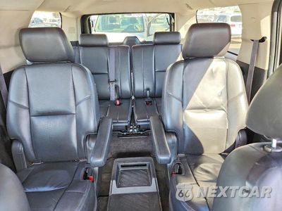 Zdjęcie 10 z 13 samochodu: 2014 CHEVROLET SUBURBAN C1500 LTZ VIN:1GNSCKE09ER213527 - miniatura