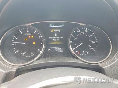 Zdjęcie 9 z 13 samochodu: 2015 NISSAN ROGUE SV VIN:KNMAT2MV2FP532377 - miniatura