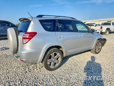 Trzecie zdjęcie samochodu z tyłu: 2010 TOYOTA RAV4 SPORT VIN:2T3WF4DV0AW020347 - miniatura