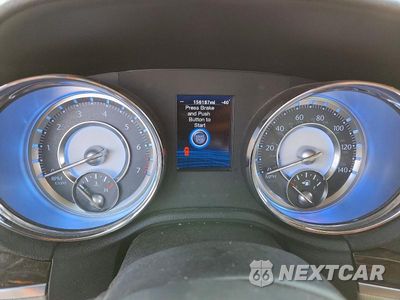 Zdjęcie 9 z 12 samochodu: 2012 CHRYSLER 300 LIMITED VIN:2C3CCACG2CH212633 - miniatura