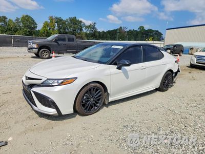 2024 TOYOTA CAMRY XSE V6 4T1KZ1AK9RU098886 - główne zdjęcie licytacji z USA - miniatura