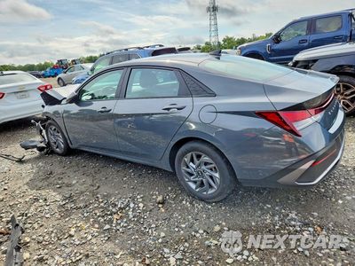Drugie zdjęcie samochodu z przodu: 2024 HYUNDAI ELANTRA SEL VIN:KMHLM4DG0RU763170 - miniatura